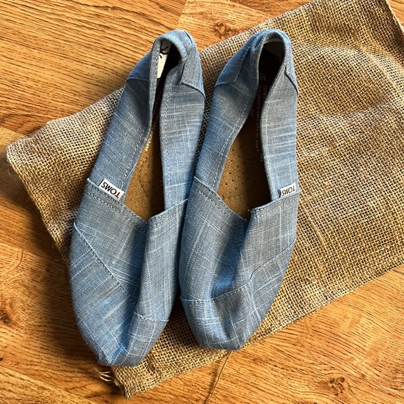 Toms Women’s Alpargata Loafer - Picture 6 of 8